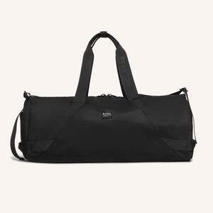 NWOT Peloton/Lululemon Black Duffel Bag